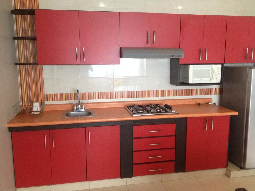 Suites Silvana Виляермоса Екстериор снимка