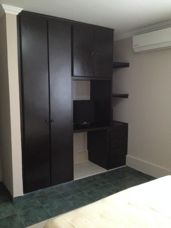 Suites Silvana Виляермоса Екстериор снимка